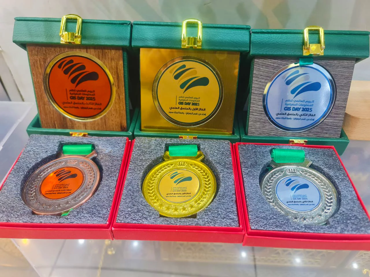 لوحة مطبوعة